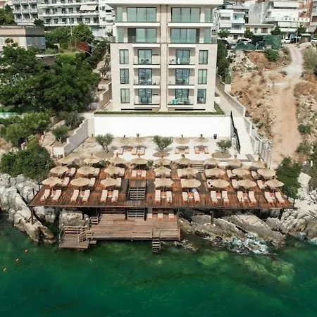 Apartment Xhulial 1 Sarandë