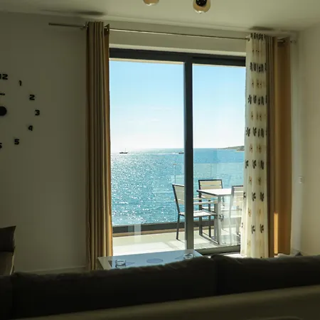 Infinity Sea Appartement